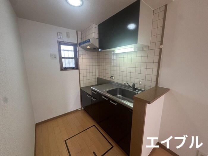 物件内観写真8　(キッチン)