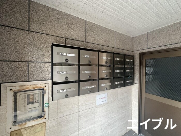 物件外観写真6　(建物設備)