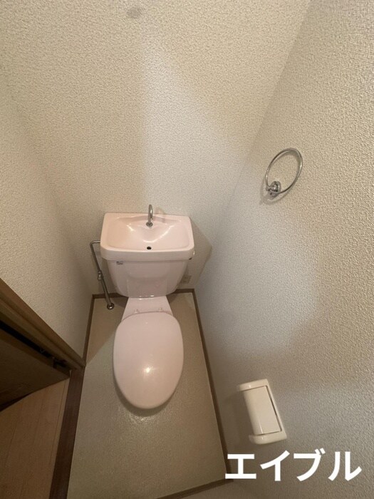 物件内観写真10　(トイレ)