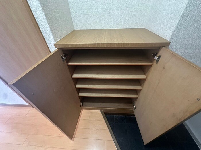 物件内観写真14　(靴箱)