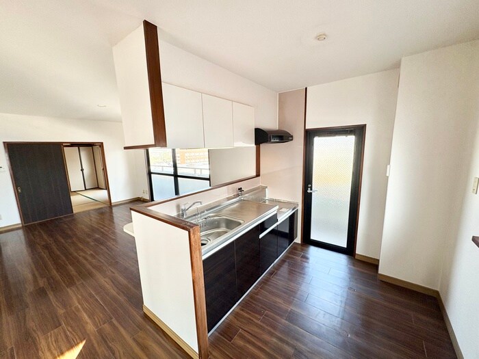 物件内観写真8　(キッチン)