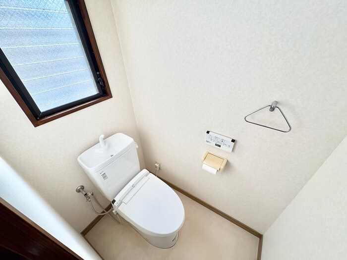 物件内観写真10　(トイレ)