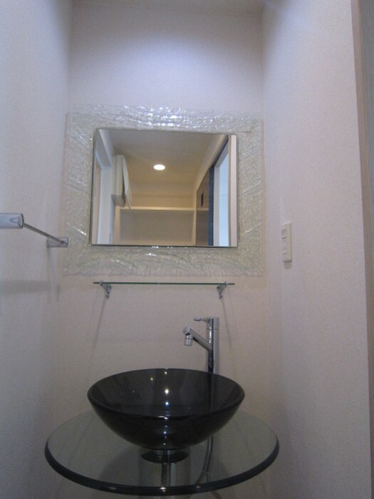 物件内観写真12　(洗面)