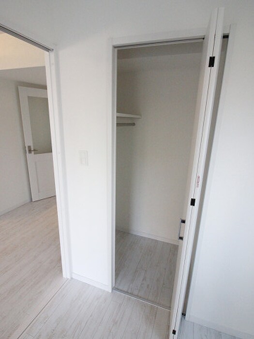 物件内観写真10　(収納)