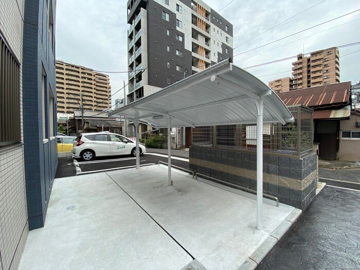 物件外観写真6　(駐輪場)