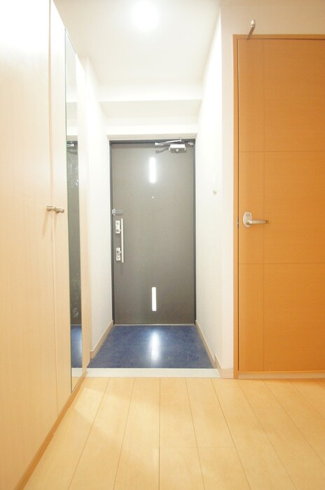 物件内観写真20　(玄関)