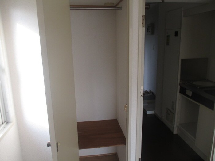 物件内観写真14　(収納)