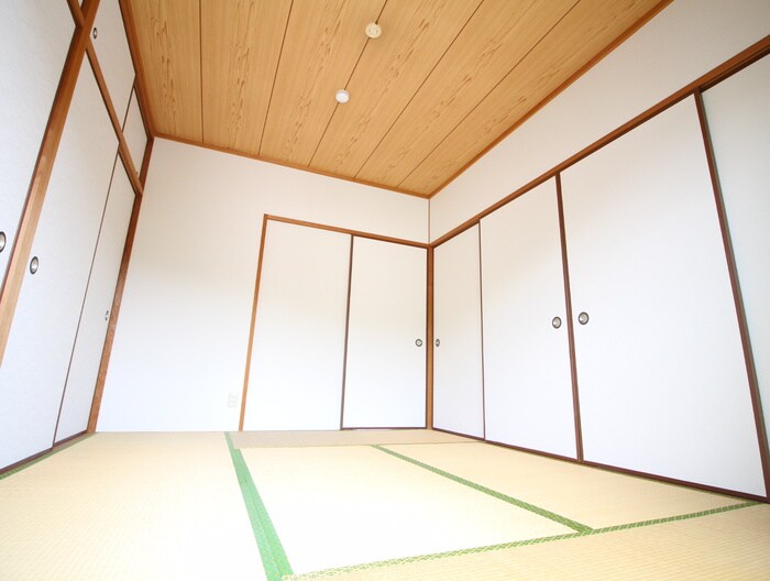 物件内観写真5　(居室)