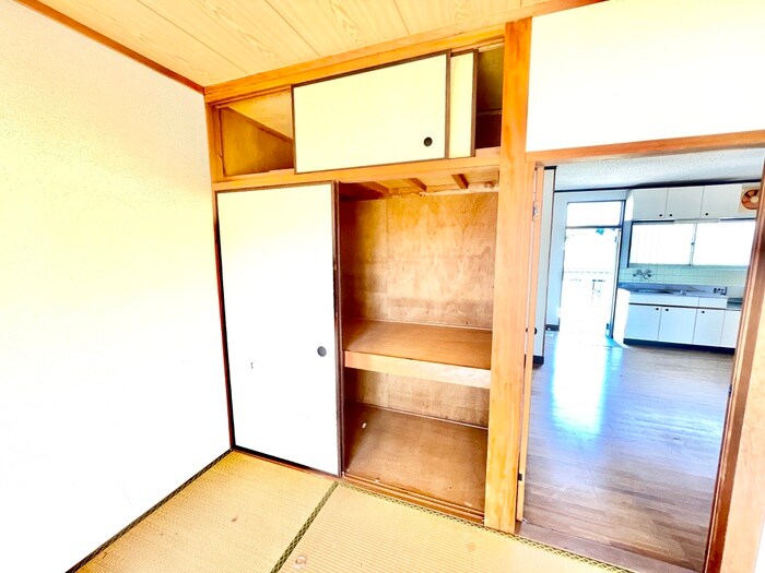 物件内観写真11　(収納)