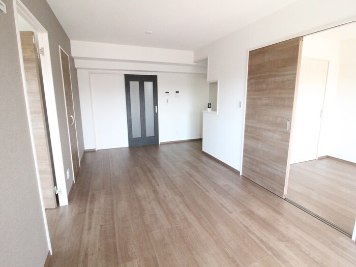 物件内観写真7　(居室)