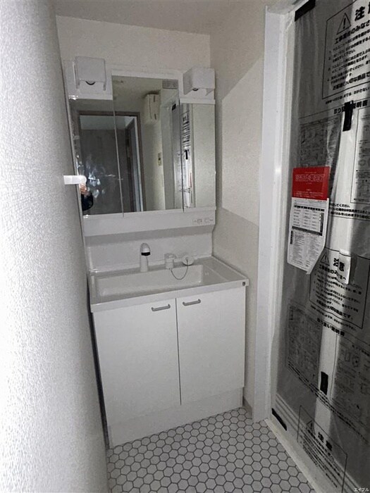 物件内観写真12　(洗面)