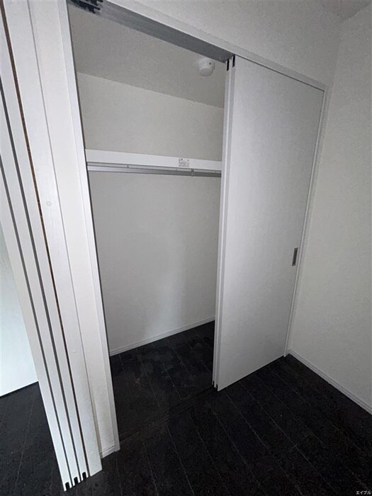 物件内観写真15　(収納)