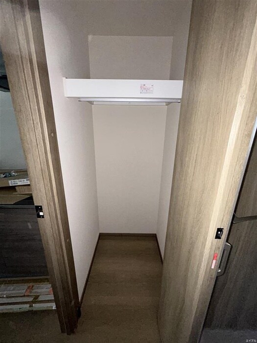 物件内観写真18　(収納)