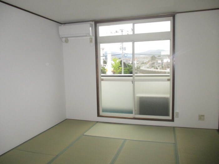 物件内観写真13　(居室)