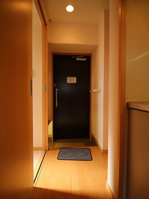 物件内観写真20　(玄関)