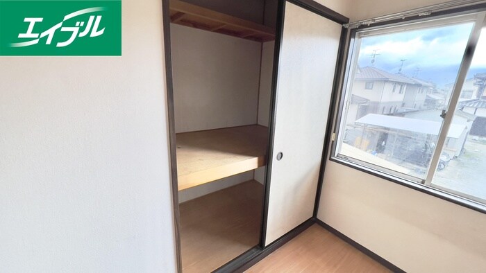 物件内観写真14　(収納)