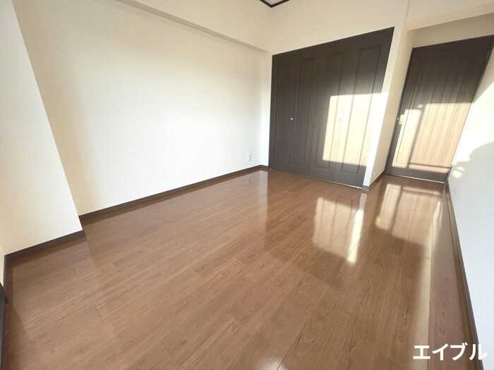 物件内観写真19　(居室)