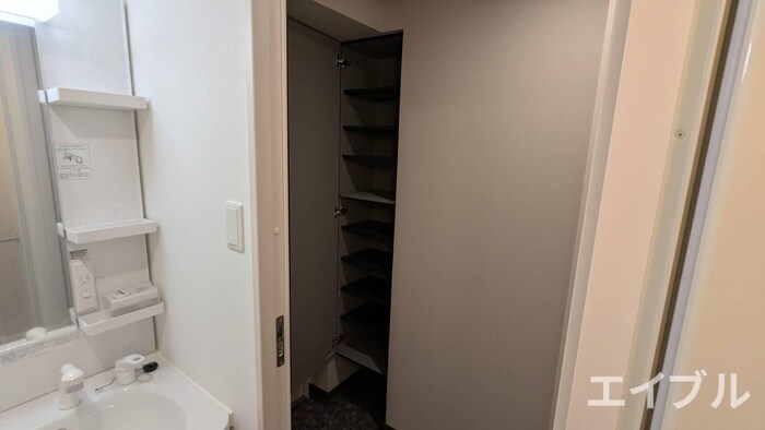 物件内観写真18　(靴箱)