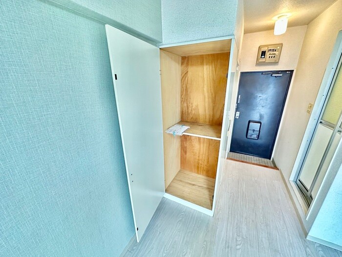 物件内観写真7　(収納)