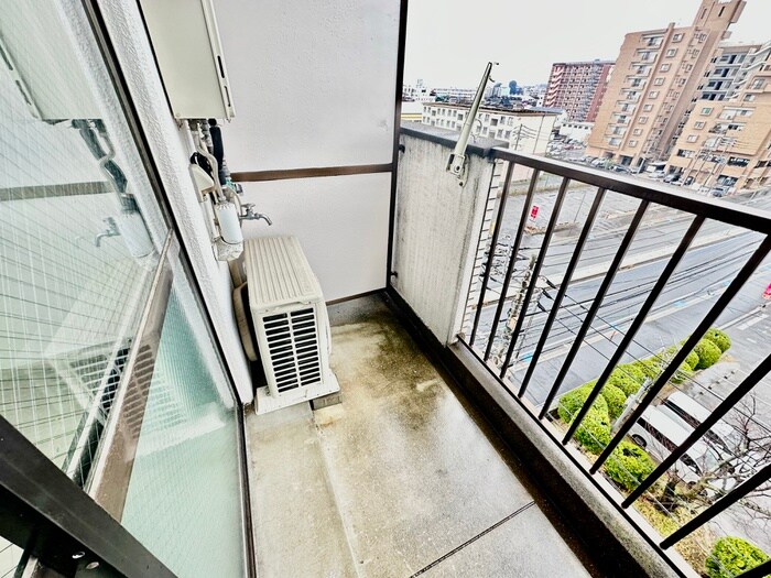 物件内観写真17　(洗濯機置場)