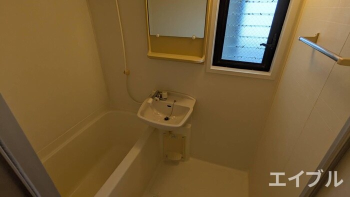 物件内観写真10　(洗面)