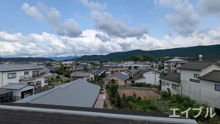 物件内観写真15　(室内からの展望)