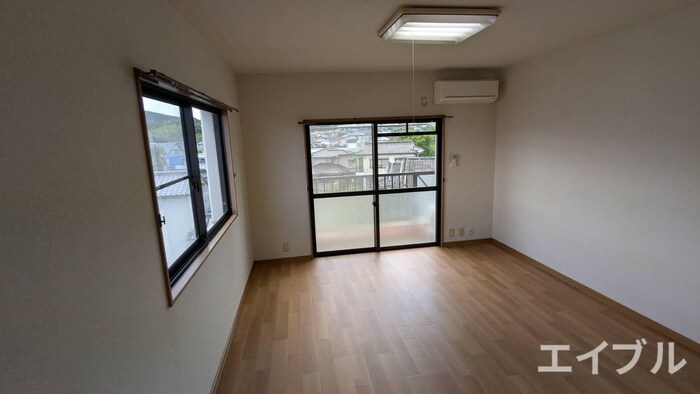 物件内観写真21　(居室)