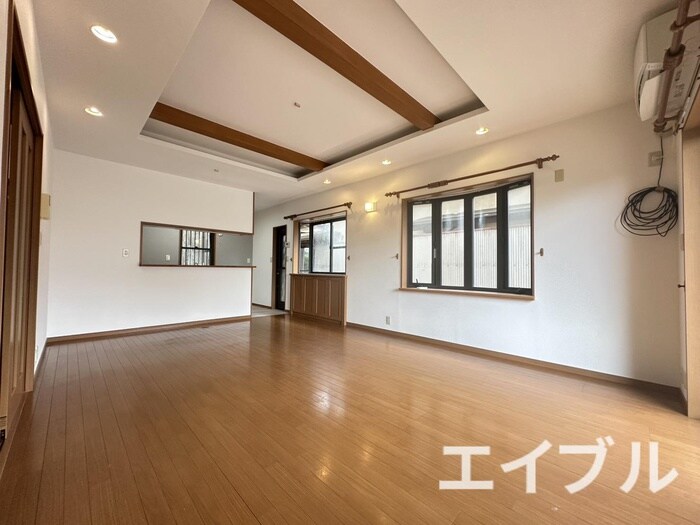 物件内観写真5　(居室)