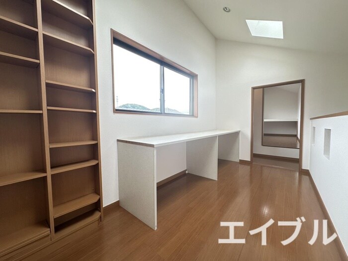 物件内観写真14　(ロフト)