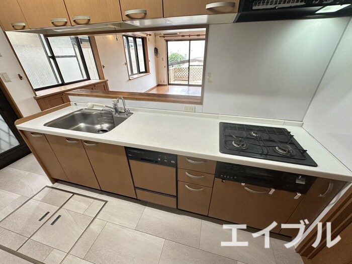 物件内観写真16　(キッチン)