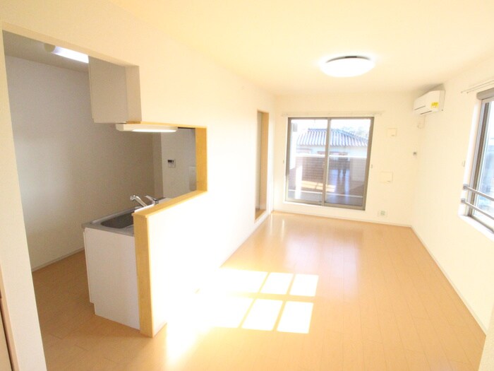 物件内観写真5　(居室)