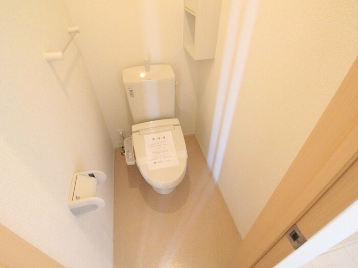 物件内観写真9　(トイレ)