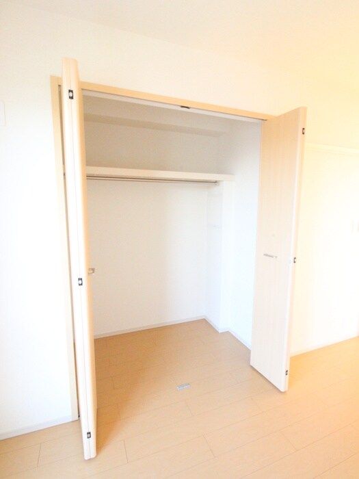 物件内観写真10　(収納)