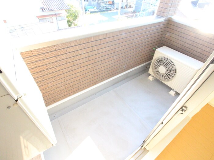 物件内観写真13　(ベランダ・バルコニー)