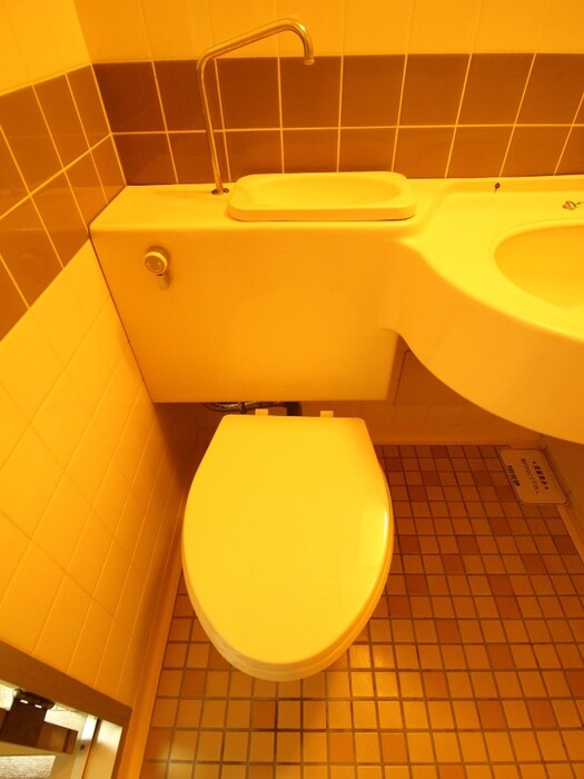 物件内観写真13　(トイレ)