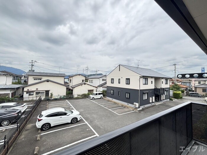 物件内観写真22　(室内からの展望)