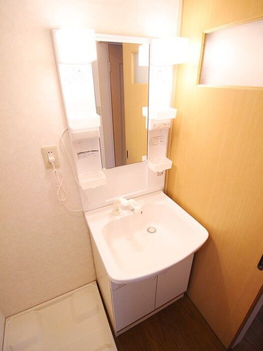 物件内観写真12　(洗面)