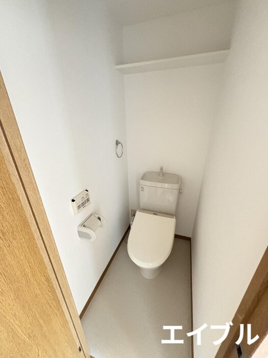 物件内観写真10　(トイレ)