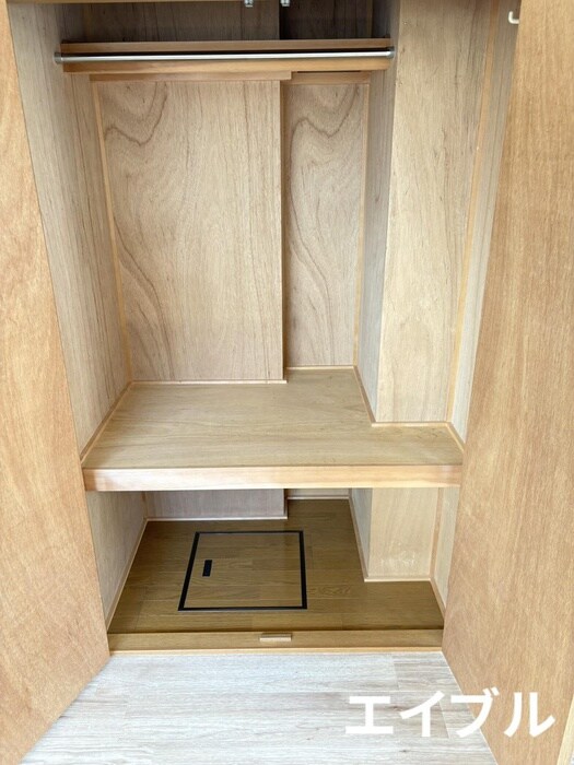 物件内観写真11　(収納)