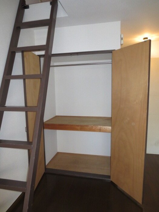 物件内観写真9　(収納)