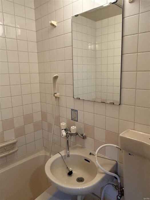 物件内観写真13　(洗面)