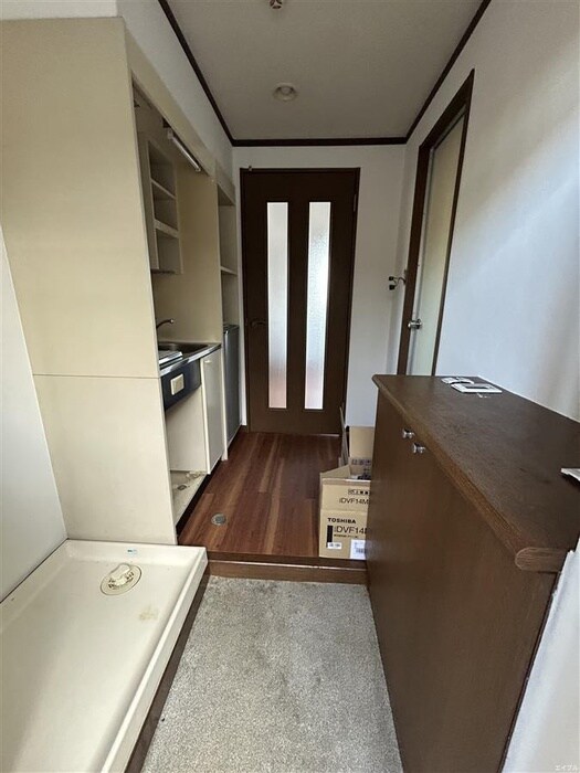 物件内観写真18　(廊下)