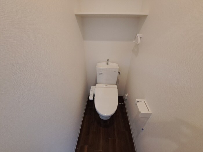 物件内観写真11　(トイレ)