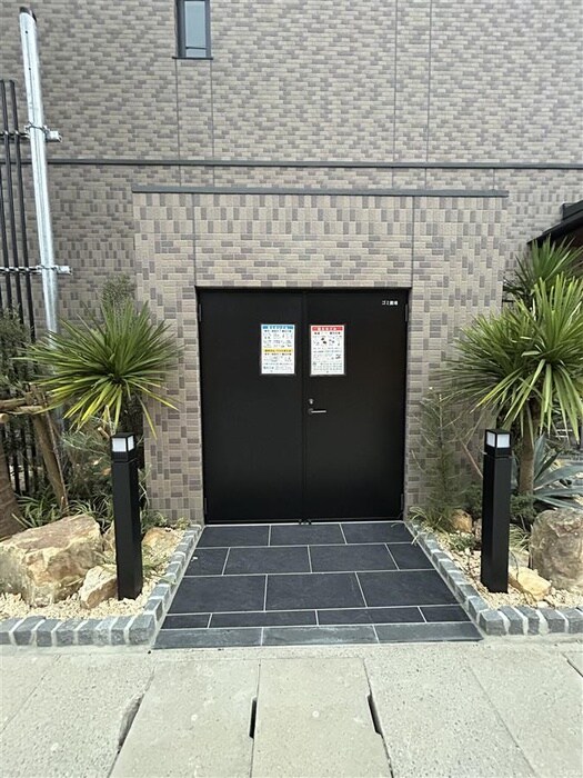 物件外観写真4　(建物設備)