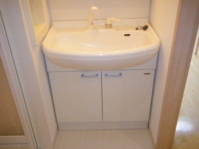 物件内観写真12　(洗面)