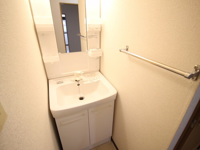 物件内観写真13　(洗面)