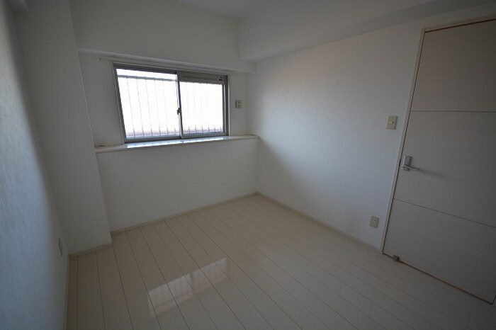 物件内観写真15　(居室)