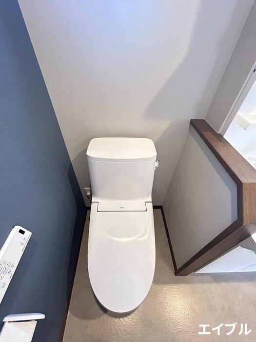 物件内観写真9　(トイレ)