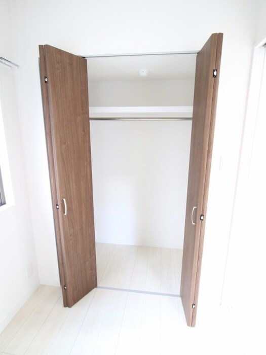 物件内観写真14　(収納)