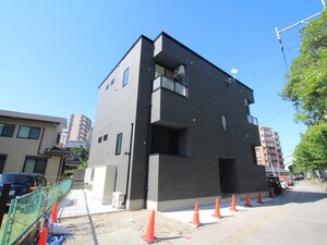 メゾネットAPⅡ外観写真